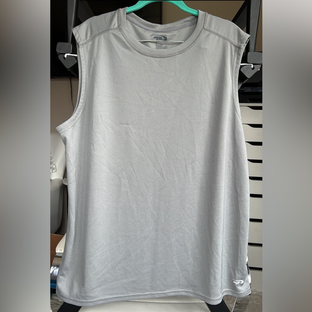 XL MTA sport grey tank top